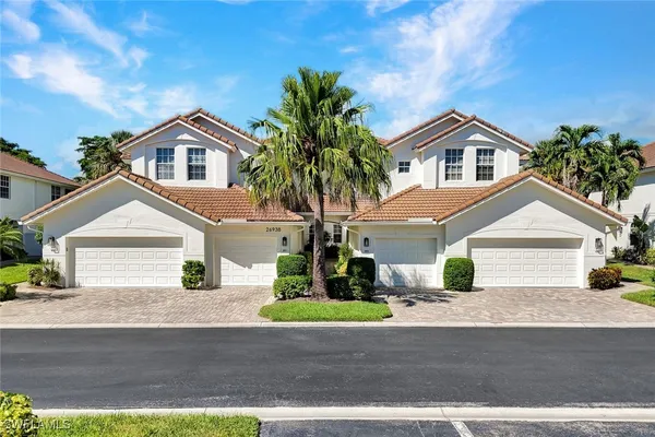 Property Slideshow image 3 of 33 | 26938 montego pointe ct 101, Bonita Springs, FL, 34134