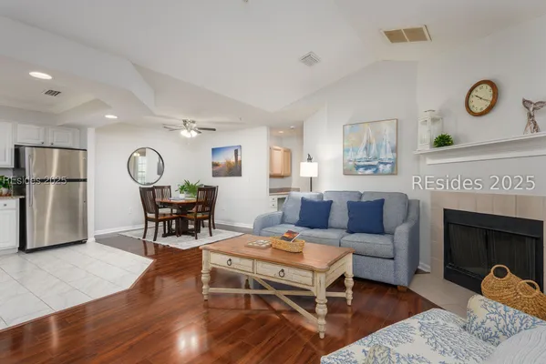 Property Slideshow image 2 of 34 | 380 marshland rd f31, Hilton Head Island, SC, 29926