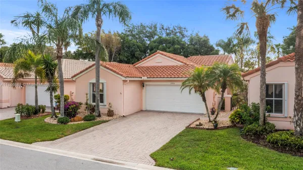 Property Slideshow image 2 of 37 | 11954 rosetree ter, Boynton Beach, FL, 33437