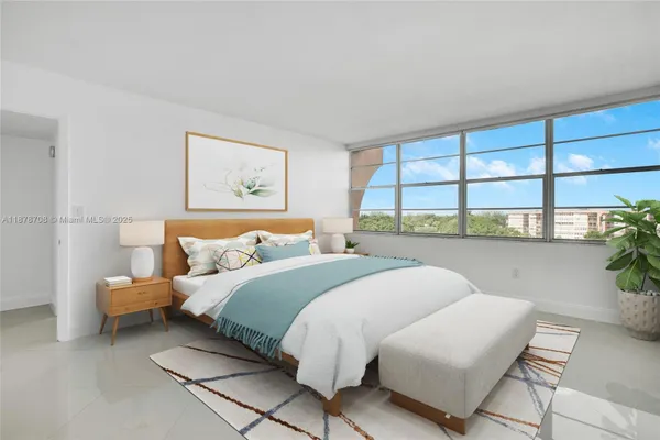 Property Slideshow image 3 of 27 | 1100 saint charles pl ph 5, Pembroke Pines, FL, 33026