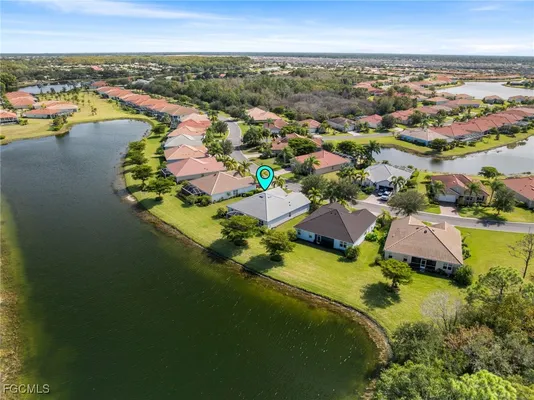 Property Slideshow image 3 of 37 | 3079 apple blossom dr, Alva, FL, 33920