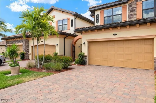 Property Slideshow image 2 of 29 | 17350 cherrywood ct unit 6603, Bonita Springs, FL, 34135