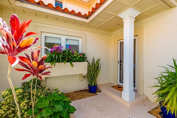 Property Slideshow image 2 of 36 | 5144 saint davids dr, Vero Beach, FL, 32967