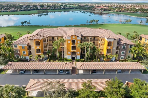 Property Slideshow image 2 of 35 | 17971 bonita national blvd 634, Bonita Springs, FL, 34135