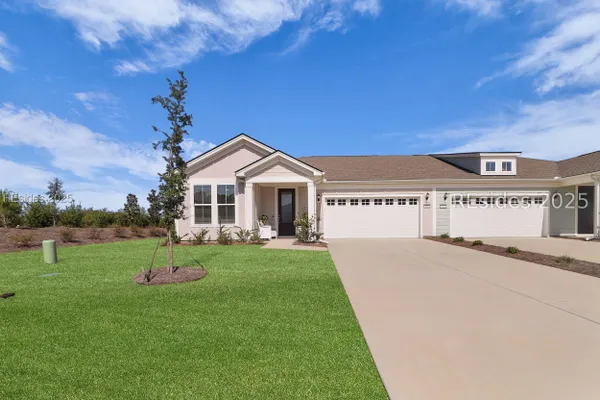 Property Slideshow image 2 of 56 | 49 hickory shad ln, Bluffton, SC, 29909