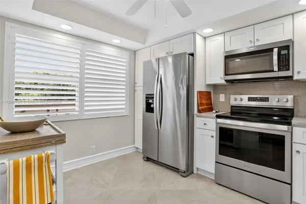Property Slideshow image 3 of 61 | 2301 lucaya ln d3, Coconut Creek, FL, 33066