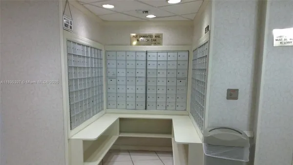 Property Slideshow image 3 of 24 | 1300 saint charles pl 319, Pembroke Pines, FL, 33026