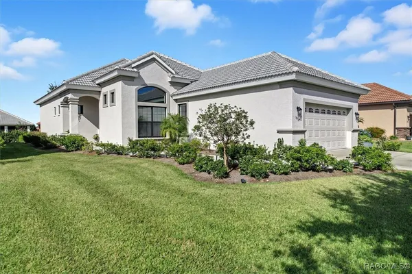 Property Slideshow image 2 of 56 | 1837 w twilight ln, Hernando, FL, 34442
