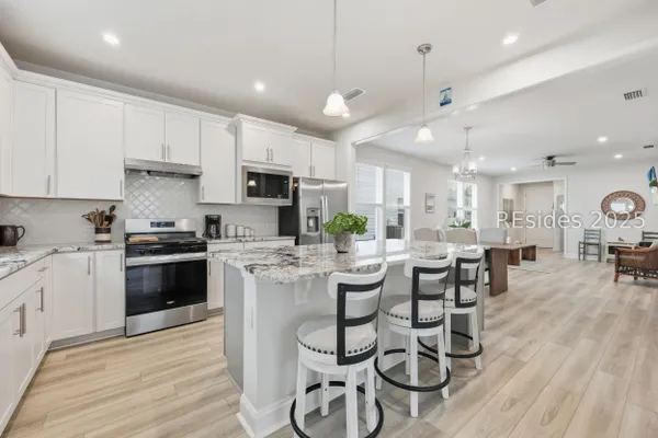 Property Slideshow image 3 of 35 | 814 aurora way, Bluffton, SC, 29909