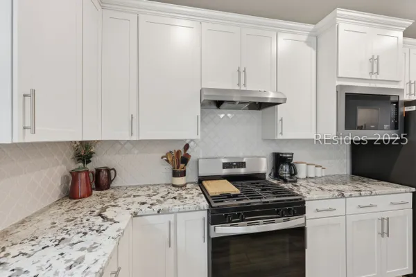 Property Slideshow image 3 of 35 | 814 aurora way, Bluffton, SC, 29909
