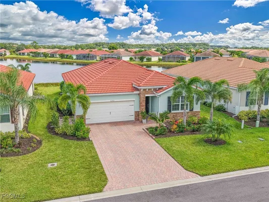 Property Slideshow image 3 of 43 | 3242 apple blossom dr, Alva, FL, 33920