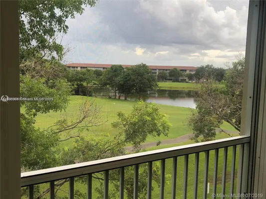 Property Slideshow image 3 of 8 | 400 sw 134th way 406f, Pembroke Pines, FL, 33027
