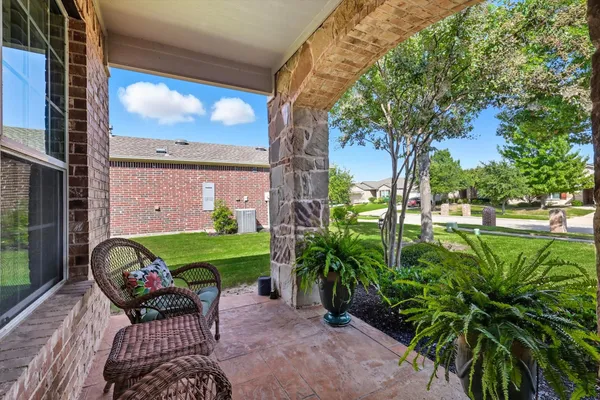 Property Slideshow image 2 of 40 | 7359 trull brook ln, Frisco, TX, 75036