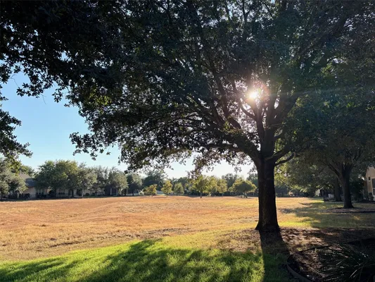 Property Slideshow image 2 of 29 | 318 crockett loop, Georgetown, TX, 78633