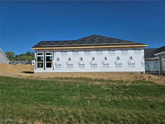 Property Slideshow image 3 of 29 | 4328 evergreen ct 52, North Canton, OH, 44720