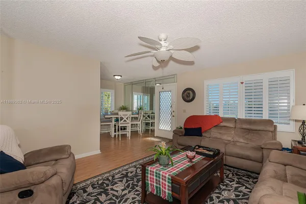 Property Slideshow image 3 of 23 | 576 burgundy l # 576, Delray Beach, FL, 33484