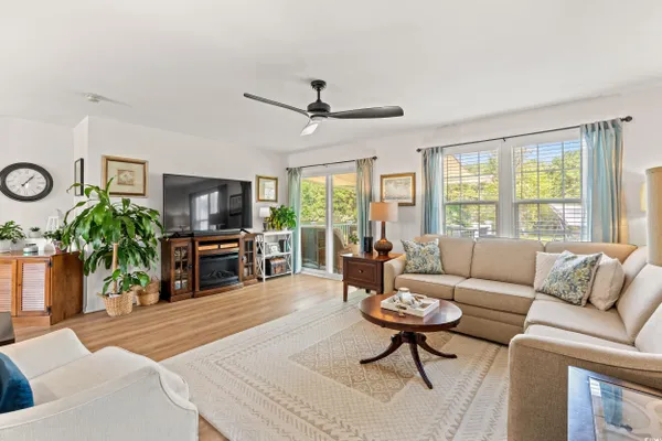 Property Slideshow image 2 of 40 | 157 lakeside crossing dr, Conway, SC, 29526