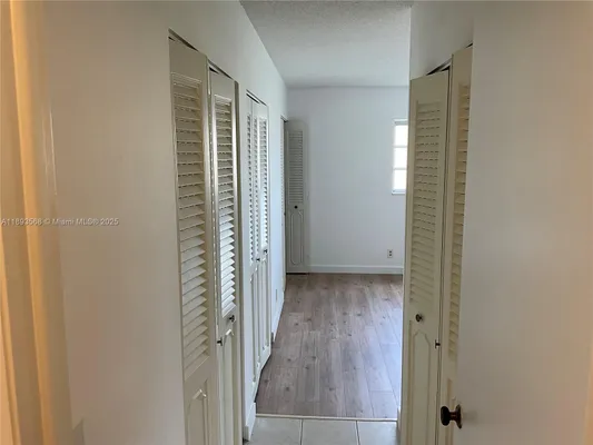 Property Slideshow image 3 of 19 | 201 se 11th ter 302, Dania Beach, FL, 33004