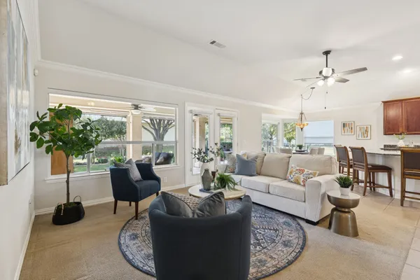 Property Slideshow image 2 of 37 | 11001 southerland dr, Denton, TX, 76207