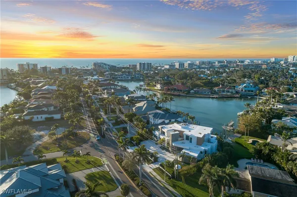 Property Slideshow image 2 of 50 | 441 mooring line dr, Naples, FL, 34102
