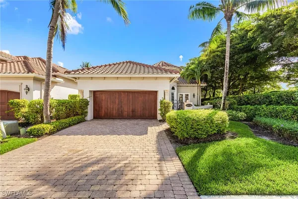 Property Slideshow image 2 of 27 | 8936 cherry oaks trl, Naples, FL, 34114
