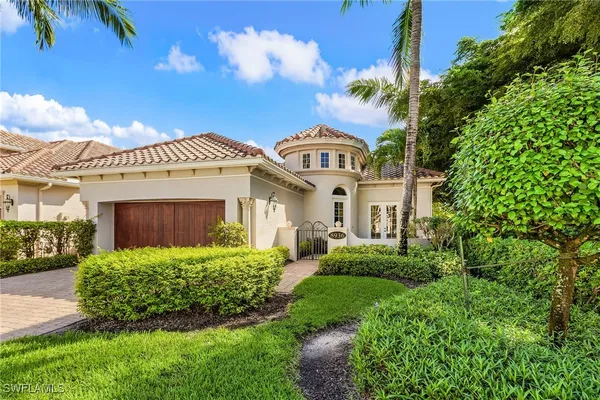 Property Slideshow image 2 of 27 | 8936 cherry oaks trl, Naples, FL, 34114