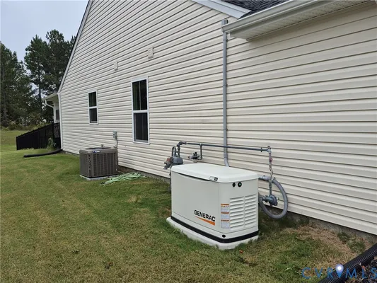 Property Slideshow image 3 of 27 | 7430 e danube loop, New Kent, VA, 23124