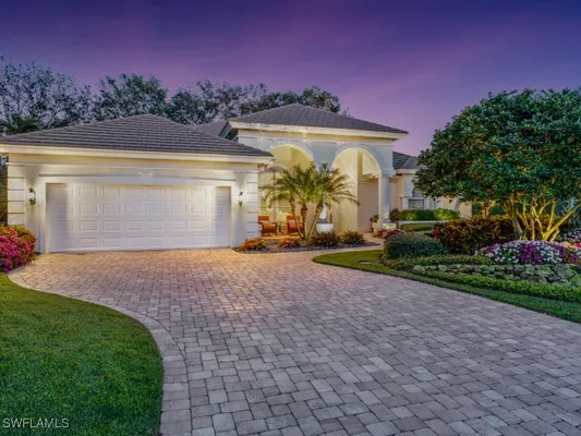 Property Slideshow image 3 of 50 | 762 lynnmore ln, Naples, FL, 34108
