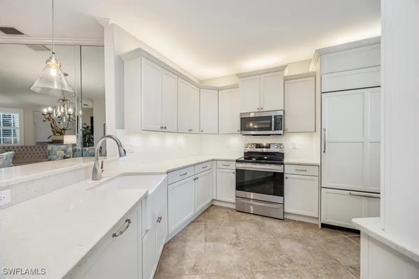 Property Slideshow image 3 of 30 | 8380 excalibur cir h2, Naples, FL, 34108