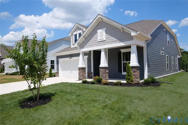 Property Slideshow image 2 of 41 | 16018 canoe pointe loop # 19-4, Moseley, VA, 23120