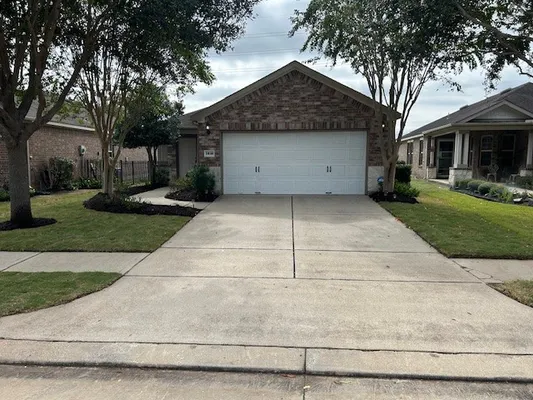 Property Slideshow image 3 of 40 | 3810 county seat ln, Richmond, TX, 77469