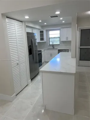 Property Slideshow image 2 of 85 | 5900 nw 44th st 405, Lauderhill, FL, 33319