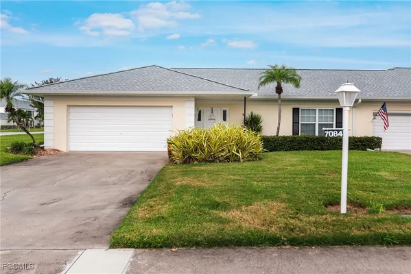 Property Slideshow image 2 of 19 | 7084 e brandywine cir, Fort Myers, FL, 33919