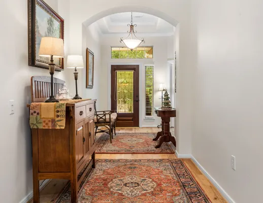 Property Slideshow image 3 of 36 | 30 w windsor hills cir, Conroe, TX, 77384