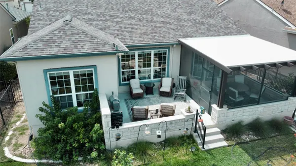 Property Slideshow image 2 of 40 | 306 cobalt cv, Georgetown, TX, 78633