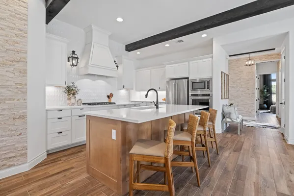 Property Slideshow image 2 of 28 | 925 indian hawthorne dr # gh-39, Georgetown, TX, 78628