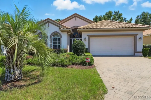 Property Slideshow image 2 of 46 | 1070 w skyview crossing dr, Hernando, FL, 34442