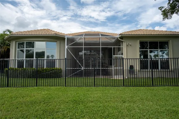 Property Slideshow image 3 of 26 | 9350 via classico, Wellington, FL, 33411
