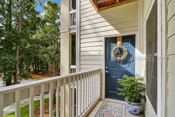 Property Slideshow image 3 of 34 | 380 marshland rd h27, Hilton Head Island, SC, 29926