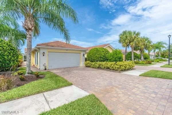 Property Slideshow image 3 of 33 | 7630 novara ct, Naples, FL, 34114