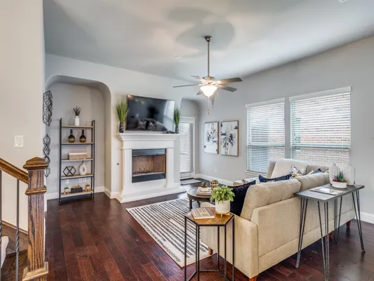 Property Slideshow image 2 of 28 | 8604 arrow dr, Mckinney, TX, 75070