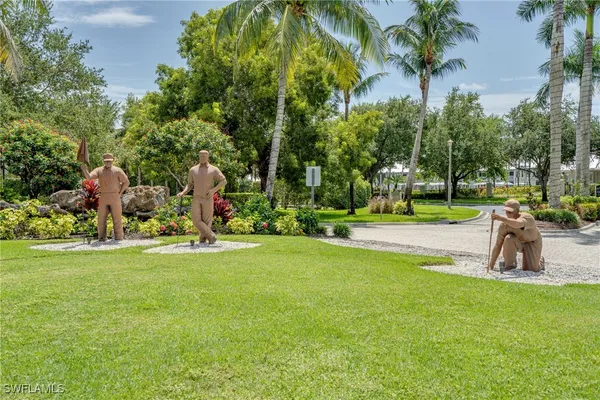 Property Slideshow image 3 of 40 | 7930 mahogany run ln 824, Naples, FL, 34113