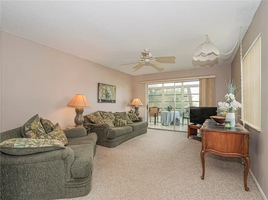 Property Slideshow image 2 of 26 | 44 vista gardens trl 101, Vero Beach, FL, 32962