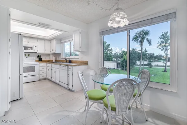 Property Slideshow image 2 of 36 | 7402 lake breeze dr 212, Fort Myers, FL, 33907