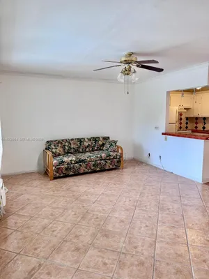 Property Slideshow image 2 of 12 | 19 newport a # 19, Deerfield Beach, FL, 33442