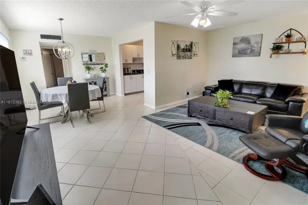 Property Slideshow image 3 of 18 | 608 normandy m, Delray Beach, FL, 33484