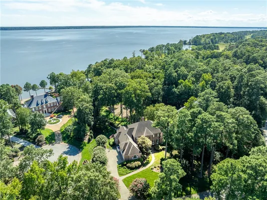 Property Slideshow image 2 of 50 | 3008 kitchums close, Williamsburg, VA, 23185