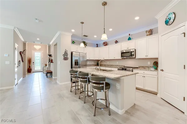 Property Slideshow image 3 of 50 | 10304 livorno dr, Fort Myers, FL, 33913