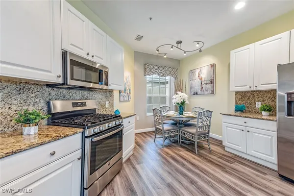 Property Slideshow image 3 of 45 | 9275 museo cir unit 103, Naples, FL, 34114