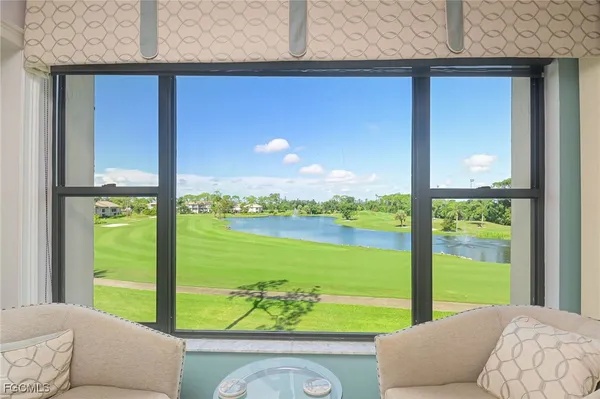 Property Slideshow image 2 of 31 | 5845 trailwinds dr 531, Fort Myers, FL, 33907